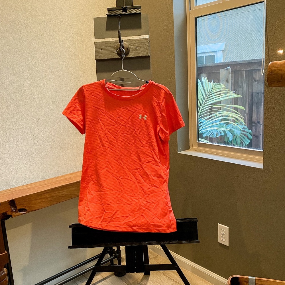 Under Armour heat gear running shirt